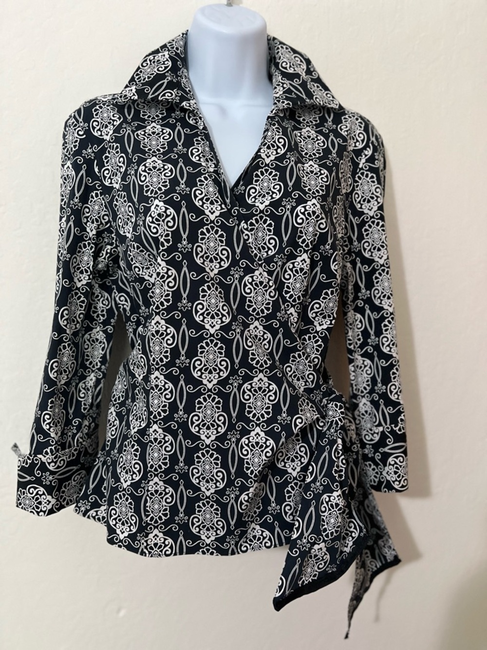 Ann Taylor Printed Black & White wrap-around Tie-Waist Blouse